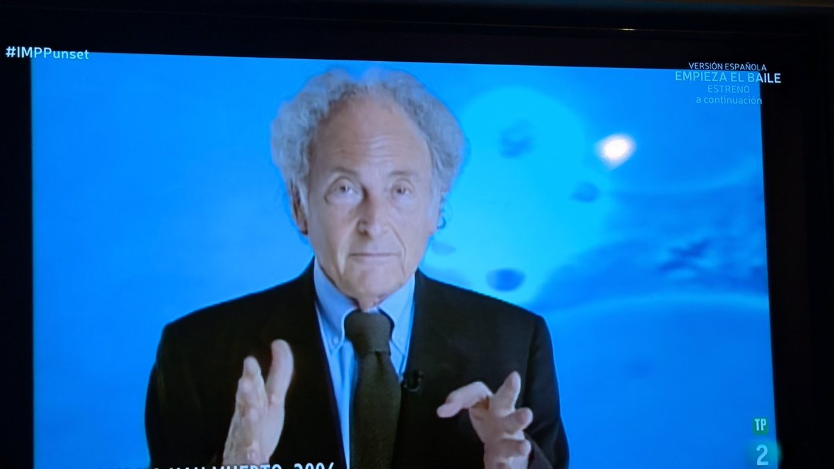 "Escuchar a gente inteligente te hace más inteligente",  Eduardo Punset. Que suerte haberte leído y visto todos esos años en televisión. #IMPPunset <a href="/Impres_TVE/">Imprescindibles TVE</a>