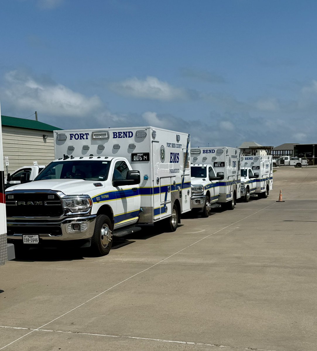 mpv603's tweet image. We were proud to be part of the @TXEMTF6 response to Jeep Weekend in Bolivar. Being proactive & having a preplanned presence & response to the event helped ensure the safety of residents & visitors to the area. @TXEMTF @GCESD2 @TexasDSHS