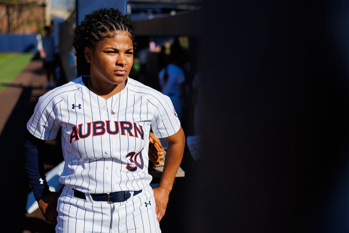 Jolie Adams tweet media