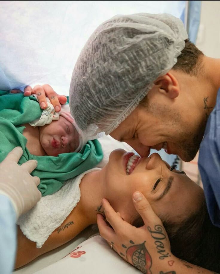 𝑂𝑛𝑒 𝑑𝑎𝑦 ❤️