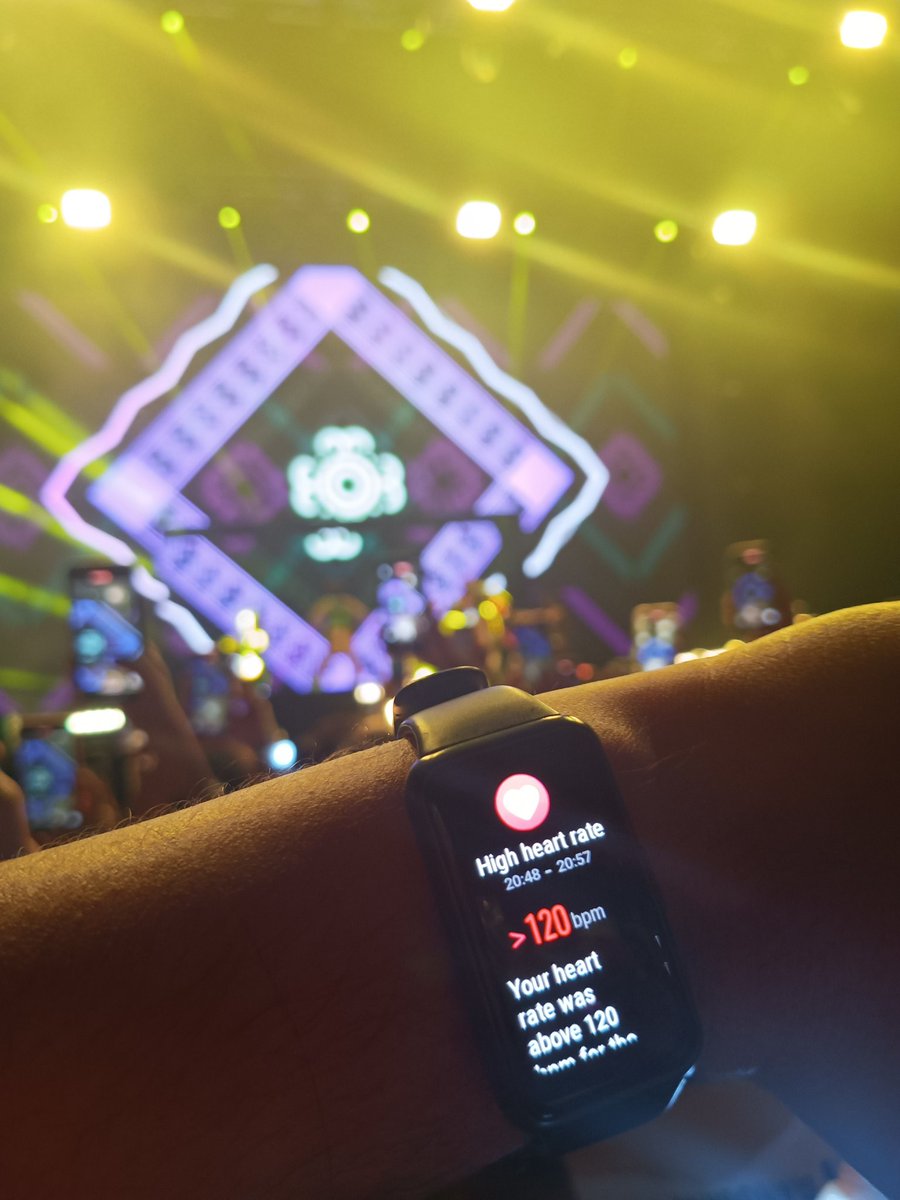 Ian01052020's tweet photo. GRABE HEART RATE KO HAHAHHA
Si maloi kase pinansin ako twice e
#BINIverseDubai 
#BINIVerseWorldTour2025 https://t.co/M6Ido8Q2Kl