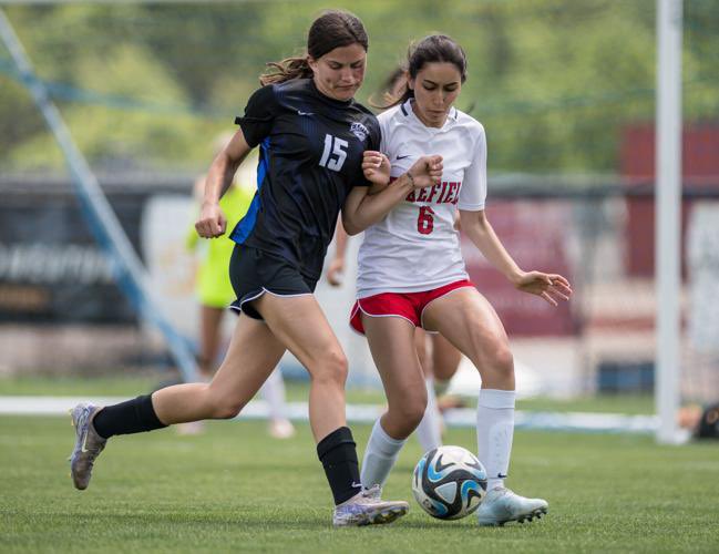 The Eastern Mennonite Flames prevailed in a thrilling 4-3 victory over Wakefield on Saturday in the #VISAA semifinals.

The win sends them to the state championship game against New Covenant, which takes place Monday at 4:30 p.m. in Harrisonburg. dnronline.com/sports/high_sc…