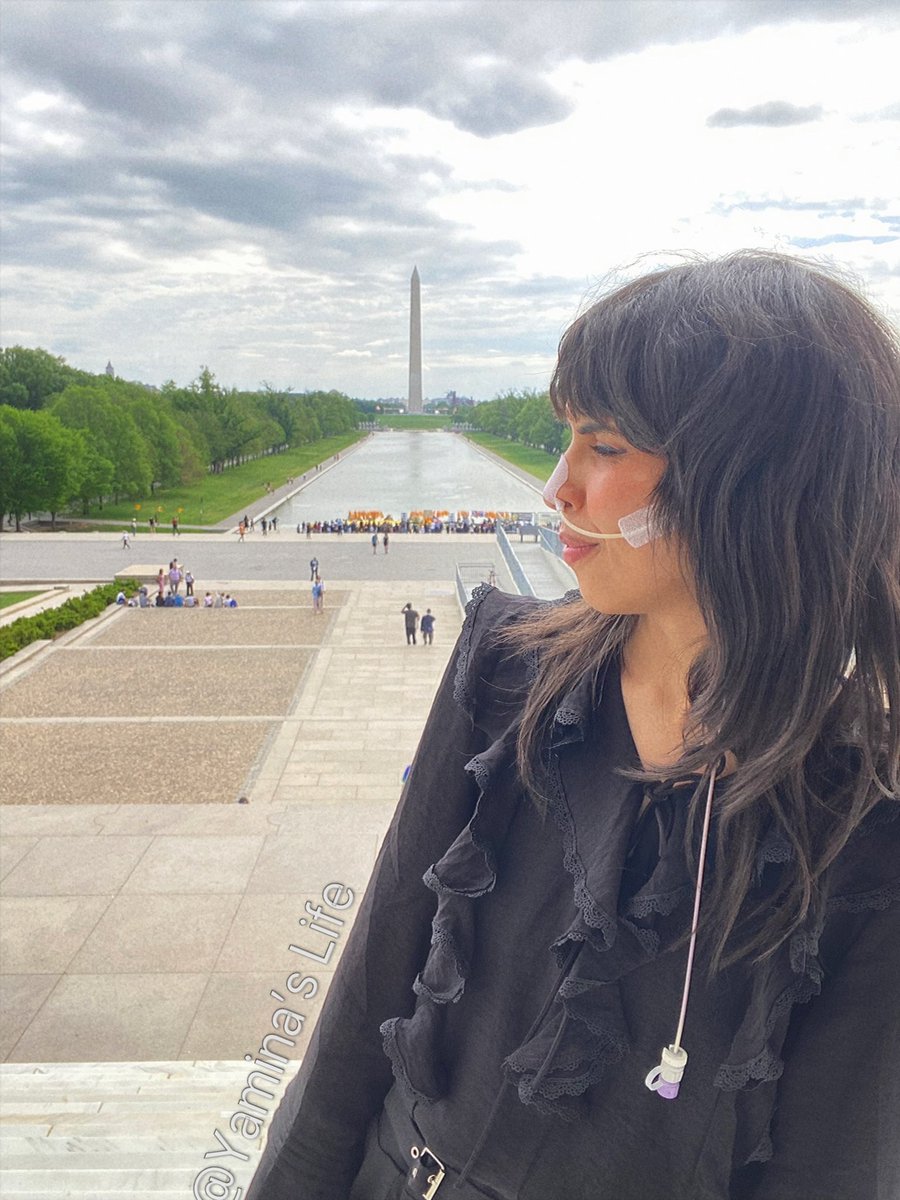 YaminaHsaini's tweet image. 🇺🇸30 avril / Partie 13 : Me voici devant le Reflecting Pool.
Juste à côté, il y avait une sorte de cérémonie en l’honneur de vétérans vietnamiens.
Et toujours une vue sur le Washington Monument!
#washingtondc #reflectingpool #usa #states #america #EtatsUnis #yaminaslife…