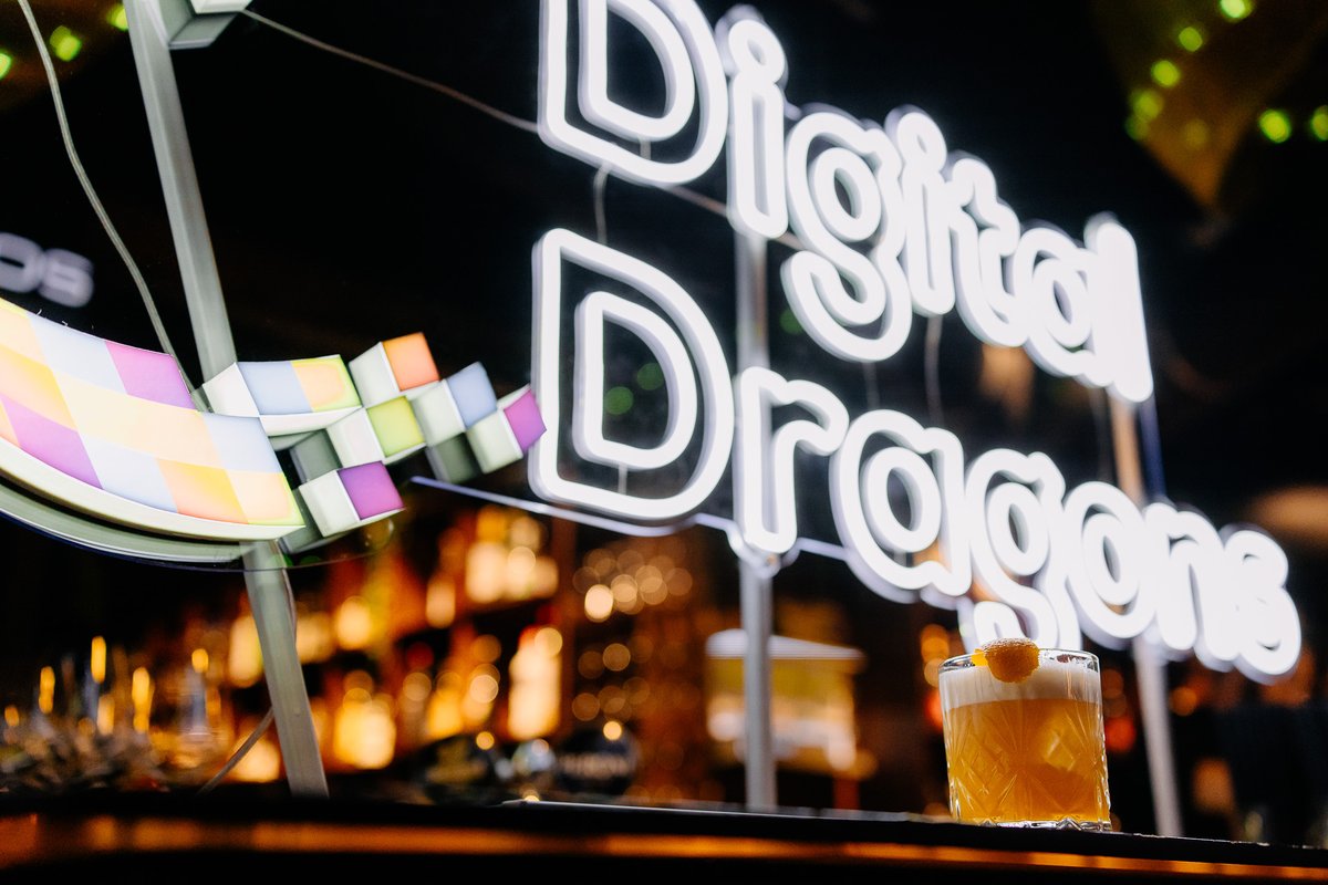 Digital_Dragons's tweet photo. 📷 Just epic photos from Badge Pickup Party powered by @RealityGamesEU &amp; VIP Party!
🎮 Now it’s time to recharge — the main conference programme begins tomorrow at 10.00 am, and you won’t want to miss a moment!

#ddc2025 https://t.co/7JTzPbnbex