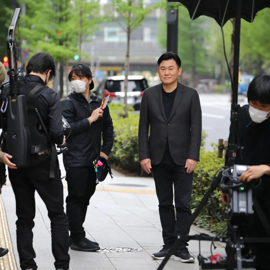 Anthony_Chong1's tweet image. Be positive, Stay happy. Don't let the negativity or drama of the world get you down. Smile my friend. #BitcoinTrader #bitcointrading #BTC #crypto #bitcoin #cryptocurrency #Bitcoinexpert