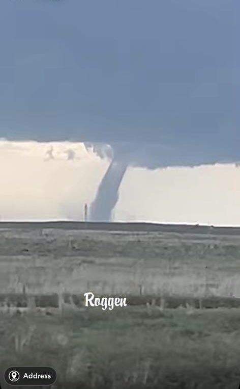 CrystalAnd22350's tweet image. Out driving in roggen my little cousin caught a good pic! #wxco @BianchiWeather