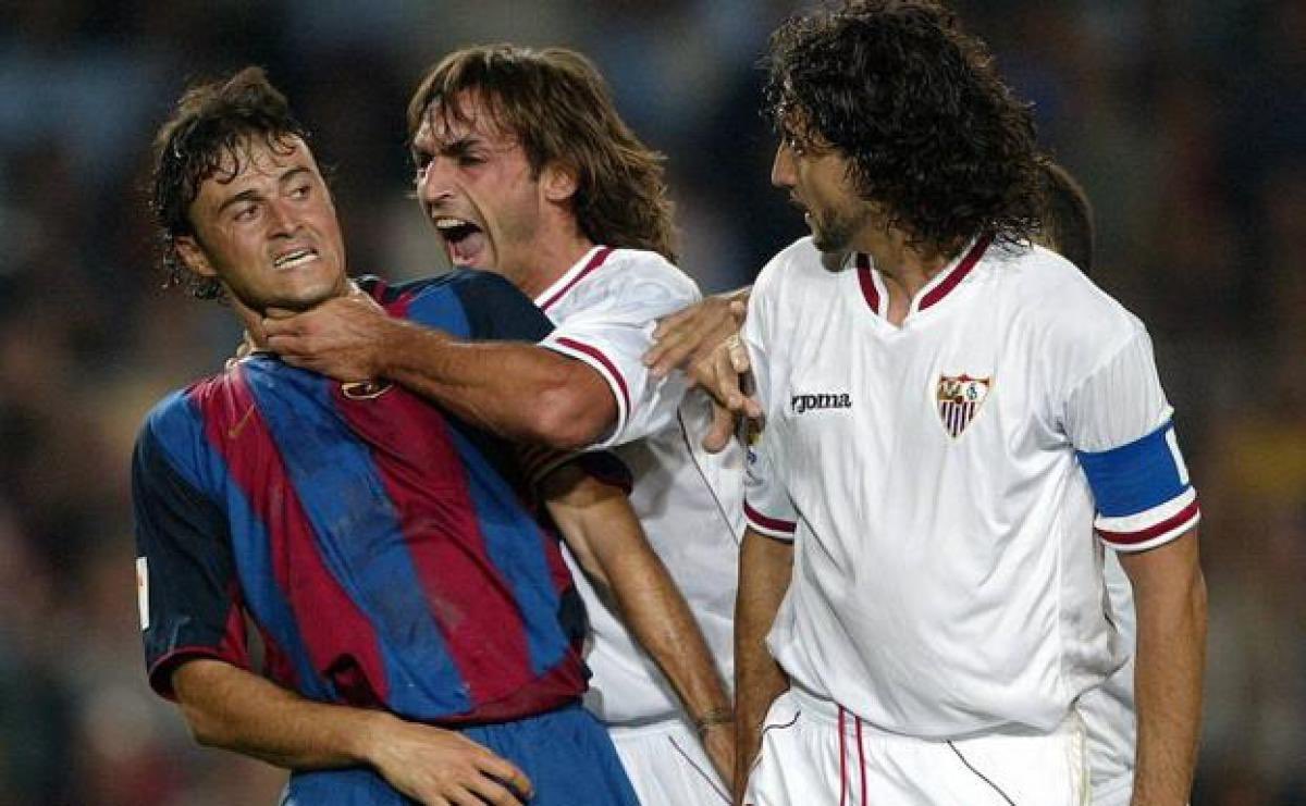 LuisJV93's tweet photo. Cuanto de menos echaba esto. 

Ha tenido que llegar un chaval de la cantera para volver a dejar claro que nada ni nadie está por encima del Sevilla Fútbol Club. https://t.co/tym2hrFbpI