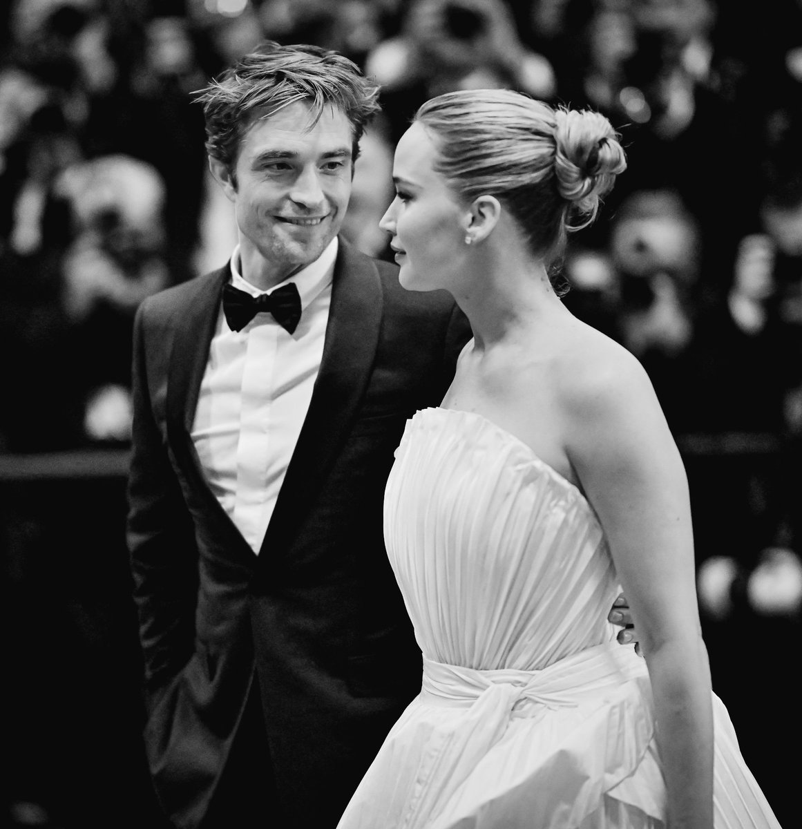candykizzes24's tweet photo. I mean same. I get it.
#DieMyLove #jenbert https://t.co/dzfcQ0KeZG