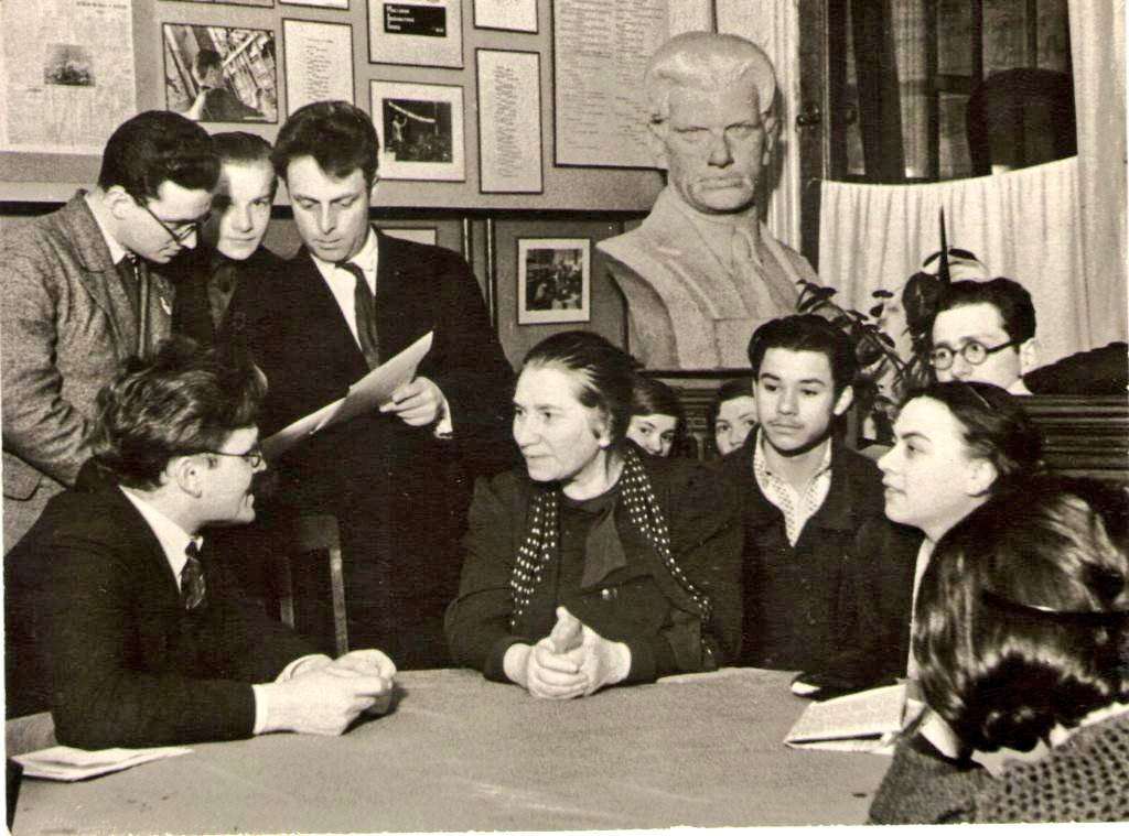 Lyudmila Mayakovskaya (the elder sister of mayakovsky) at the exhibition of works by Vladimir Mayakovsky Moscow, 1939.