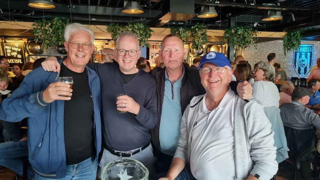 The advance party are in Almelo
The Almelo city cup has begun.
Billericay Town 1st contestants are in Almelo. First watched the last Heracles Almelo game and now in the fan's home Hart for Heracles with some Goldstars having a beer