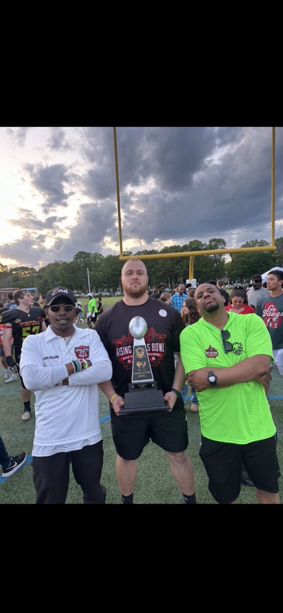 CoachPayne99's tweet photo. 🥞🏆🏝️🤷🏼♂️ #PAYNETRAINED #TEAMLI https://t.co/9SEpbqQkXL