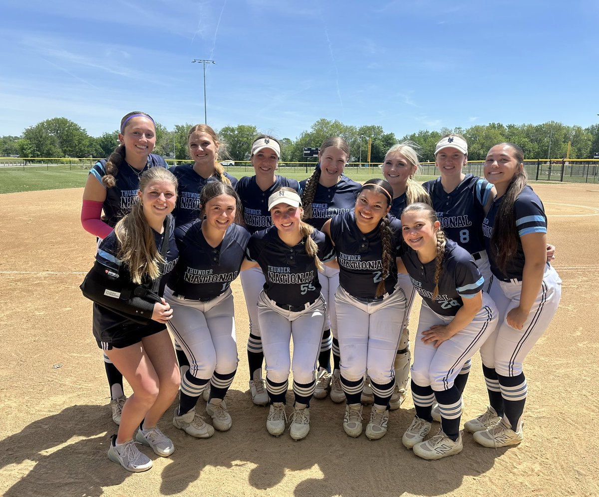 Starting the day with a 3-2 WIN vs Thunder National Martinez. Next up, Quakes Gold Schueth. LET’S GO!

⭕️<a href="/Kendall_J_18/">Kendall Johnson</a> 5 IP, 2 ER, 2 K

📢
<a href="/_byrnehayden/">Hayden B</a> 2-2, 1 R
<a href="/addilynfoley_/">Addilyn Foley</a> 1-1, 1 RBI
<a href="/Marleybalkovec/">Marley</a> 2-3, 1 R
<a href="/TSchommer18/">Taylor Schommer</a> 1-2, 1 RBI, BB
<a href="/PeytonLuderman/">Peyton Luderman</a> 1-2, 1 R
