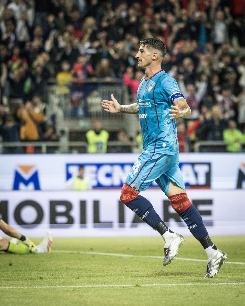 CagliariCalcio's tweet image. TE LO MERITI ALE ❤️💙
AVANTI DI 3️⃣

#CagliariVenezia 3-0