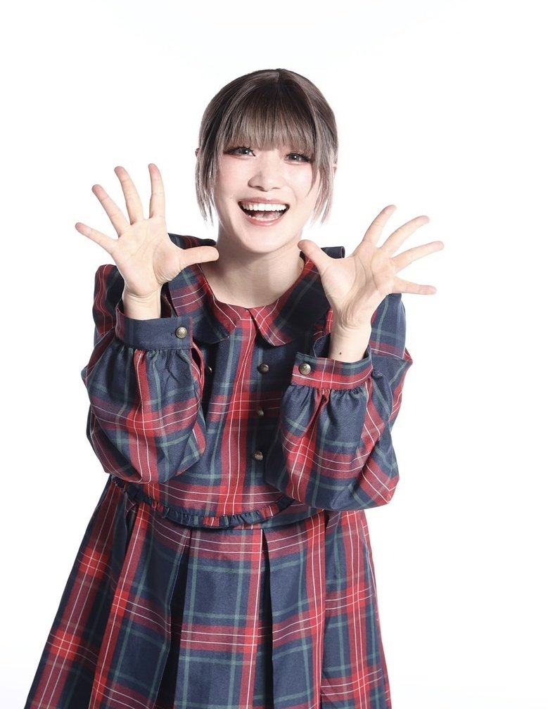 【キャラクター紹介】
コルネ/ゴんベ

人事。
面接のとき、この会社ブラックだよ、とはとても言えない。

お菓子だいすき、食いしん坊。

☆30RPで次のキャラクターを紹介します！
#拡散希望 

#ARGサタン #アクトリング