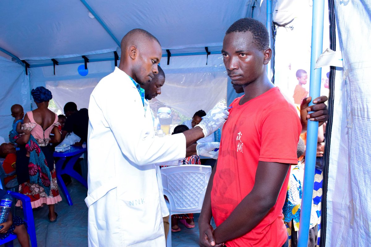 Association des Femmes Médecins du Burundi (@afm_burundi) on Twitter photo Au camp de réfugiés de Musenyi, avec l’appui de <a href="/WhoBurundi/">WHO Burundi</a>, l’AFMB améliore l’accès aux soins de qualité.Les services intégrés incluent désormais la préventº & le dépistage de la malnutritº,avec sensibilisatº sur les bonnes pratiques nutritionnelles adaptées aux ressources dispo Au camp de réfugiés de Musenyi, avec l’appui de <a href="/WhoBurundi/">WHO Burundi</a>, l’AFMB améliore l’accès aux soins de qualité.Les services intégrés incluent désormais la préventº & le dépistage de la malnutritº,avec sensibilisatº sur les bonnes pratiques nutritionnelles adaptées aux ressources dispo