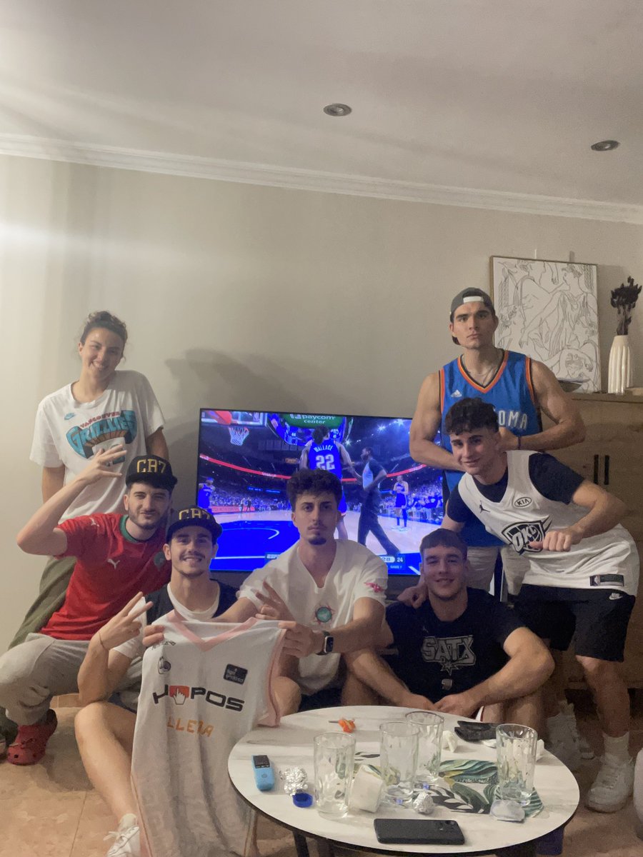 LeftyPau's tweet photo. #TiempoDePlayoffs https://t.co/I3K4R4dnQm