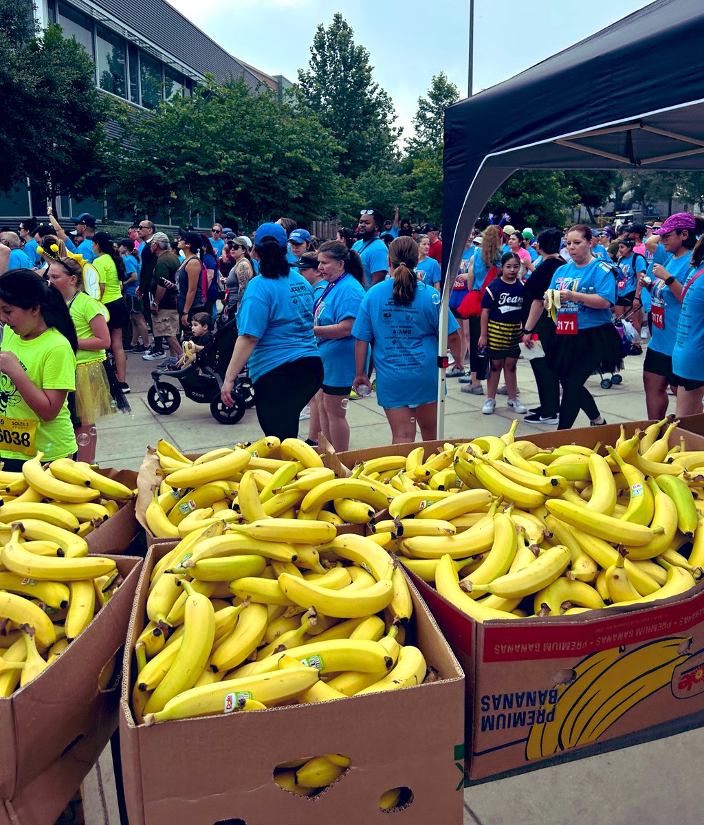 Sherry Mireles (@sherrymireles) on Twitter photo Enjoyed volunteering at the NEF 5k this weekend! Loved running into so many friends, students, and parents. <a href="/nisdnef/">Northside Education Foundation (NEF)</a> Enjoyed volunteering at the NEF 5k this weekend! Loved running into so many friends, students, and parents. <a href="/nisdnef/">Northside Education Foundation (NEF)</a>