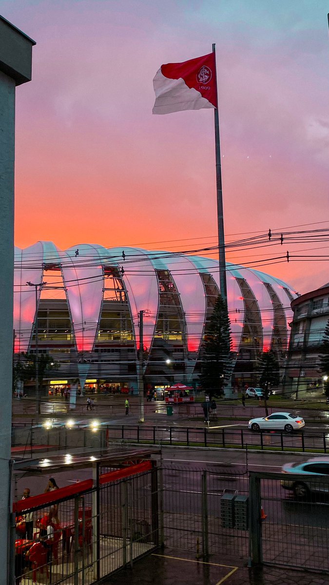 jujuhcolorada's tweet photo. O mais lindo pôr-do-sol é o da janela de casa♥️ https://t.co/QZkSiSNIPv