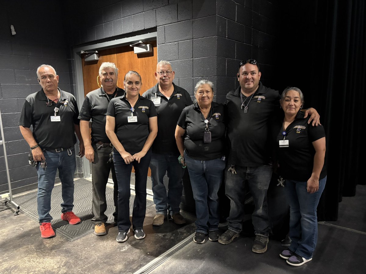 TALAS_EPTX (@talas_eptx) on Twitter photo A huge thanks to our 8 custodians who helped us yesterday during the <a href="/TALAS4edu/">TALAS</a> <a href="/TALAS_EPTX/">TALAS_EPTX</a> Leadership Summit ⭐️ <a href="/Burges_Mustangs/">Burges_Mustangs</a> #BurgesHS <a href="/ELPASO_ISD/">El Paso ISD</a> ⭐️ A huge thanks to our 8 custodians who helped us yesterday during the <a href="/TALAS4edu/">TALAS</a> <a href="/TALAS_EPTX/">TALAS_EPTX</a> Leadership Summit ⭐️ <a href="/Burges_Mustangs/">Burges_Mustangs</a> #BurgesHS <a href="/ELPASO_ISD/">El Paso ISD</a> ⭐️