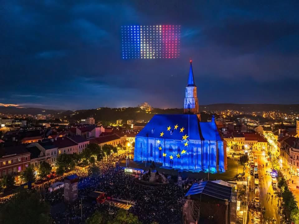Romania and Cluj chose Europe! 
Thank You! 

#ClujNapoca #Cluj #Transylvania #Romania #Europe #EU #RomanianElections