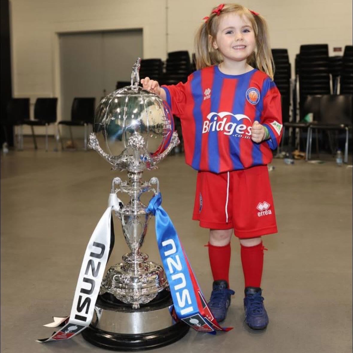 One week since winning at Wembley 🏆

Walking out of the tunnel with my brothers girl was a moment I’ll never forget 🥹

She was wearing my second ever pair of footy boots which mum &amp; dad found in the garage the week before the final! 💙

The best little mascot there ever was.