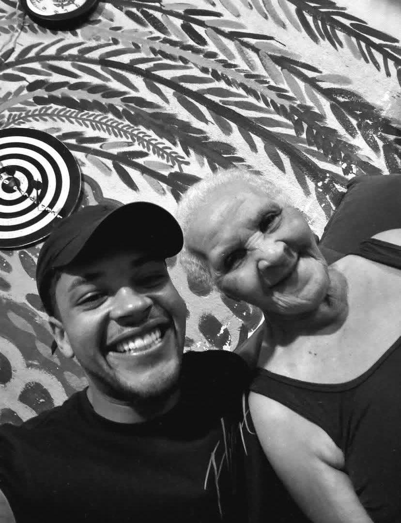 Vitor Roque🇧🇷 (@vitorroque_vr) on Twitter photo Perto está o Senhor dos que têm o coração quebrantado e salva os de espírito oprimido. ❤️🌟 Perto está o Senhor dos que têm o coração quebrantado e salva os de espírito oprimido. ❤️🌟