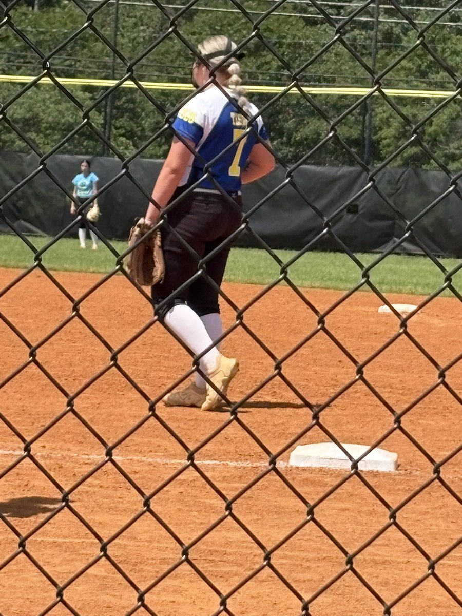 2026 <a href="/EmmaTesh2/">Emma Tesh</a> did well and enjoyed <a href="/GuilfordSB/">Guilford College Softball</a> Prospect Camp today. Thank you to <a href="/Coach_Charissa/">Charissa Duncan</a> and staff for having Emma. <a href="/Ledfordsoftball/">Ledford Softball</a>