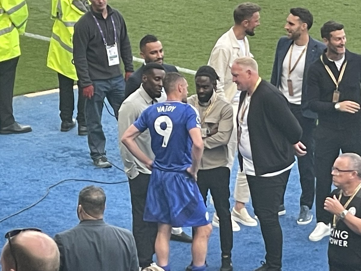 An instantly forgettable season.
A never to be forgotten player.
Fantastic Mr🦊🦊🦊

#Vardy200 
#VARDYPARTY 
#Vardy 
#LEIIPS 
#GOAT