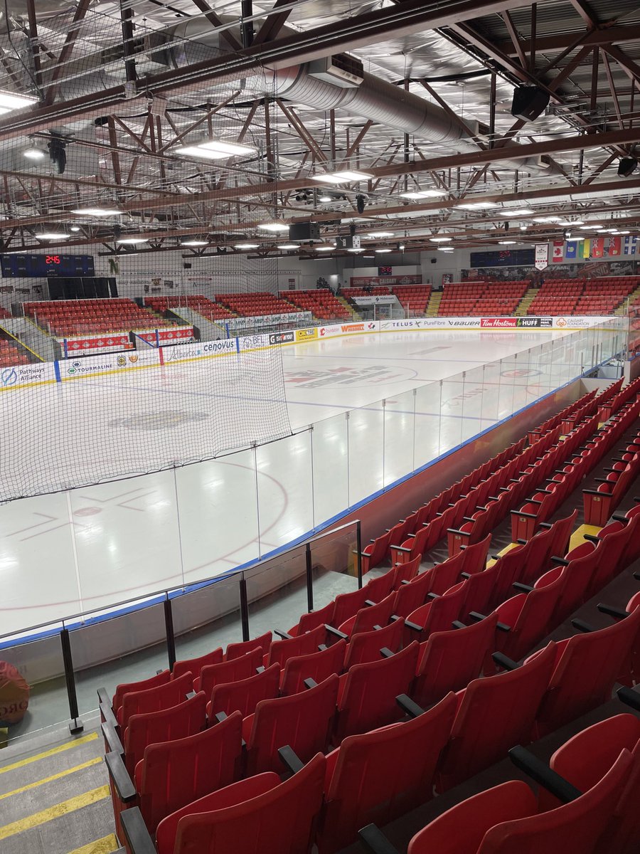 Best Of Luck To G6 Players Competing In Tonight’s National Championship Game.
Nathan Maloney,Alexey Trischuk,Jack Plandowski,Gavin Schmidt,Luc Trevor’s &amp; Lukas Renaud.
#believeinsuccess