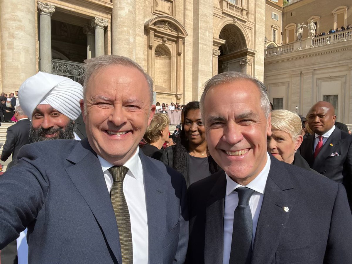 Anthony Albanese (@albomp) on Twitter photo Australia 🤝 Canada
Great to meet with Prime Minister <a href="/MarkJCarney/">Mark Carney</a> at the inauguration of the Holy Father.
Our two countries have a strong history of cooperation on global issues. And we will work together on closer trade and a more secure Indo-Pacific. Australia 🤝 Canada
Great to meet with Prime Minister <a href="/MarkJCarney/">Mark Carney</a> at the inauguration of the Holy Father.
Our two countries have a strong history of cooperation on global issues. And we will work together on closer trade and a more secure Indo-Pacific.