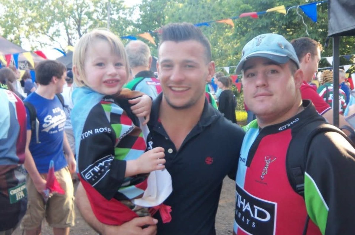 wa8429's tweet photo. @Harlequins @dannycare Back in 2012 thank you @dannycare for your hard work, dedication, and total professionalism. 100% the talisman at quins all the best  x https://t.co/cgPYovHdxN