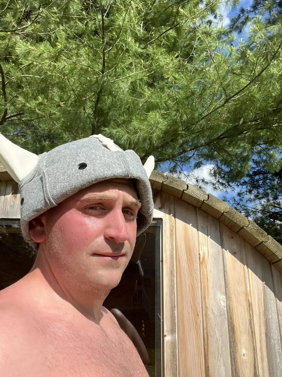 H0ListicLlFE's tweet image. Sauna like a Viking!
#sauna #viking #HealthyLiving #HealthyHabits #sundayvibes #sundaymotivation