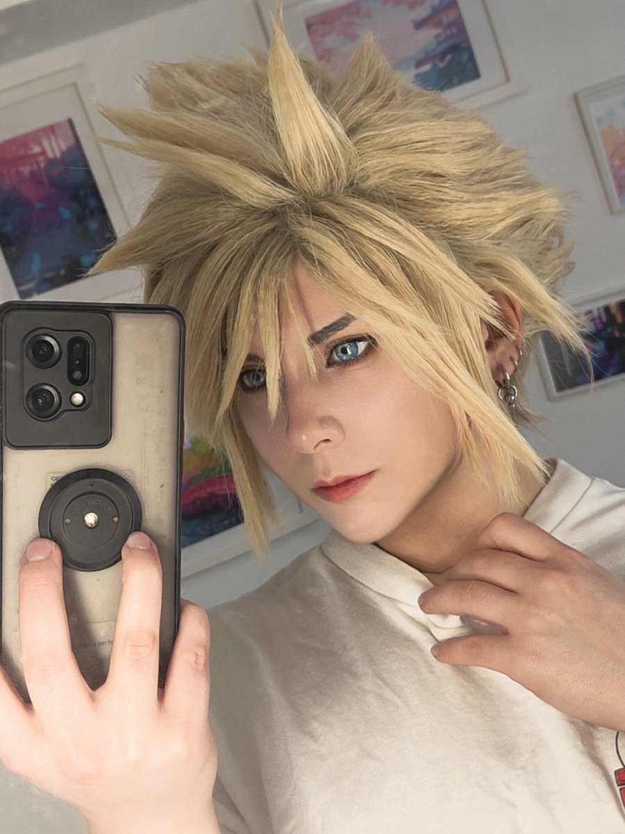 Gn 🐥

#CloudStrife #FFVII #cloudstrifecosplay