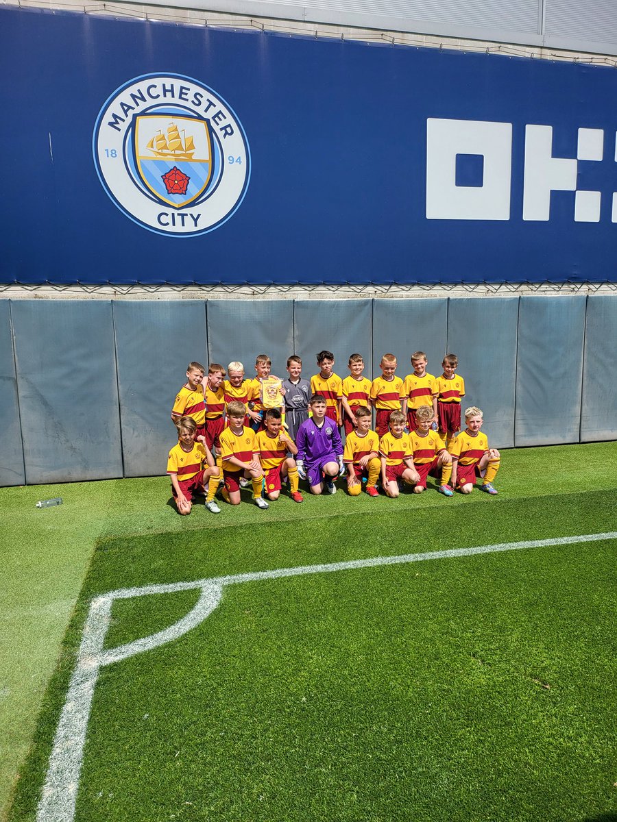 MFCScott1991's tweet photo. 18th May is a historic day for Motherwell fans (1991), I wasn't at Dingwall today but had the pleasure of being part of Motherwell Academy at Manchester City.  This group were outstanding and a pleasure to watch The boys were superb and represented the club with pride. https://t.co/R7cmUy8F0t