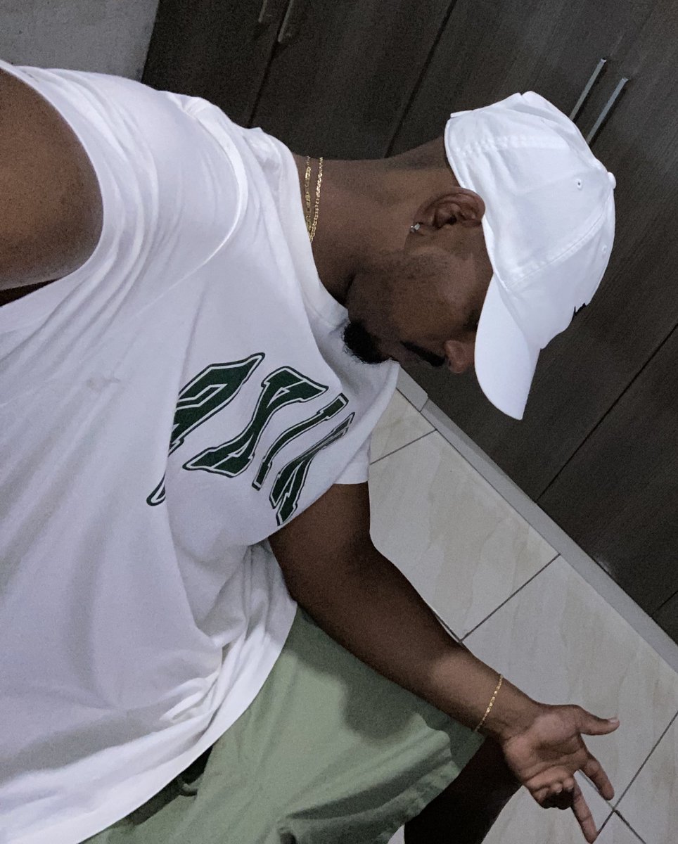 Nike caí muito bem esquece