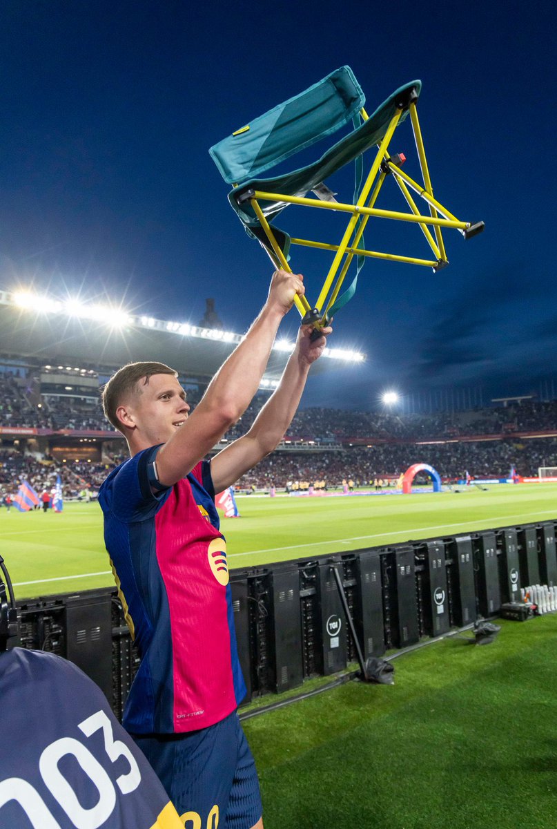 AURA                     /////                  LAURA