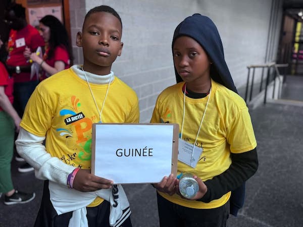 🚨🇨🇦Montréal : la Guinée sacrée championne au concours mondial de dictée⤵️

is.gd/7thYYd