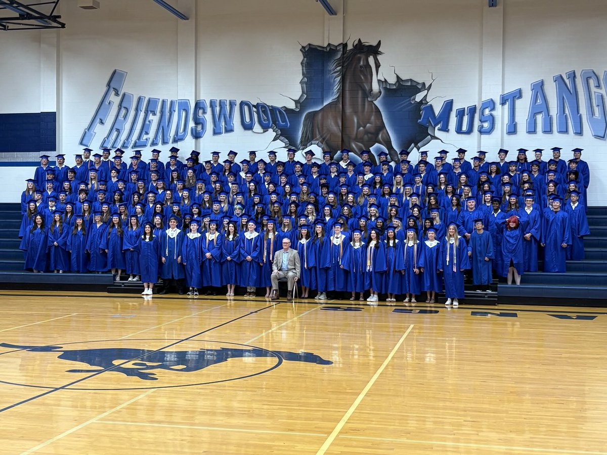 Mark Griffon (@fwoodg) on Twitter photo FHS host our annual Sr Graduation Picture & Baccalaureate Service! Great kids getting ready for their big day! Mustang Pride! #MustangMagic <a href="/fhsmustangs/">Friendswood High School</a> <a href="/friendswoodisd/">Friendswood ISD</a> FHS host our annual Sr Graduation Picture & Baccalaureate Service! Great kids getting ready for their big day! Mustang Pride! #MustangMagic <a href="/fhsmustangs/">Friendswood High School</a> <a href="/friendswoodisd/">Friendswood ISD</a>