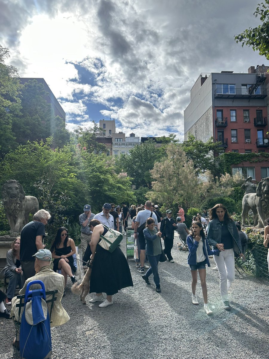 Elizabeth Street Garden today