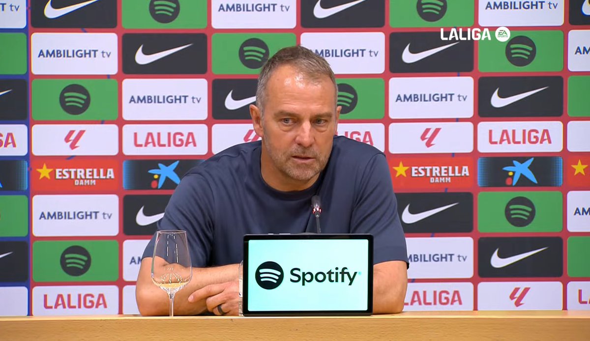 أكثر لاعب فاجأك في الموسم❔

فليك:

لا أعتقد أنه من العدل اختيار لاعب واحد فقط، لأن

بالنسبة لي، الأهم هو الفريق

وبالطبع، لدينا لاعبين يتمتعون بإمكانات مذهلة، مثل لامين، وبيدري، وفرينكي

وإذا رأيت كوباسي، فليس من السهل أن تلعب بهذا الشكل، لكنه يفعل ذلك وهو في عمر 18 سنة فقط