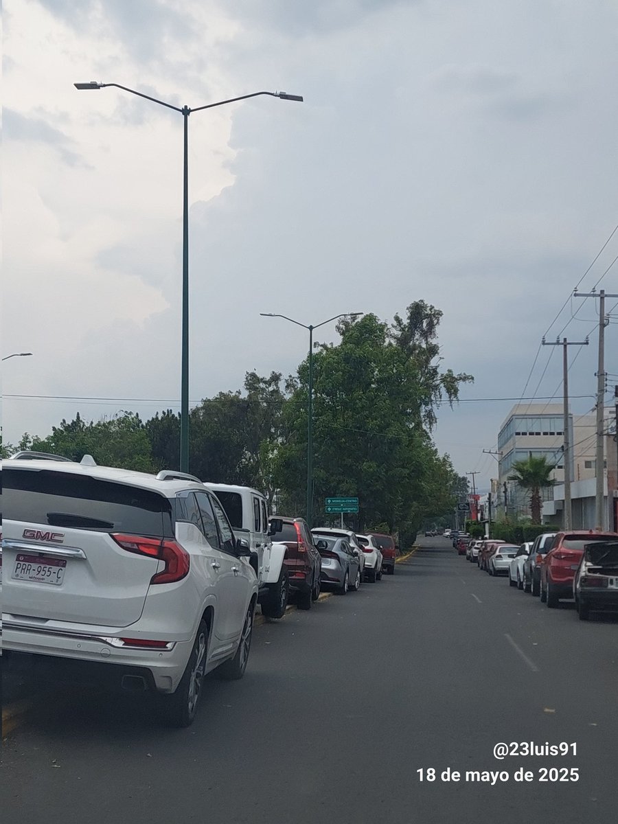 23luis91's tweet photo. Cada dia hay más gente asi!! 😡 
@Policia_Morelia https://t.co/hFzWhcKiBc