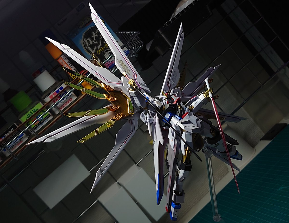 左輪 (@revoler_tw) on Twitter photo 