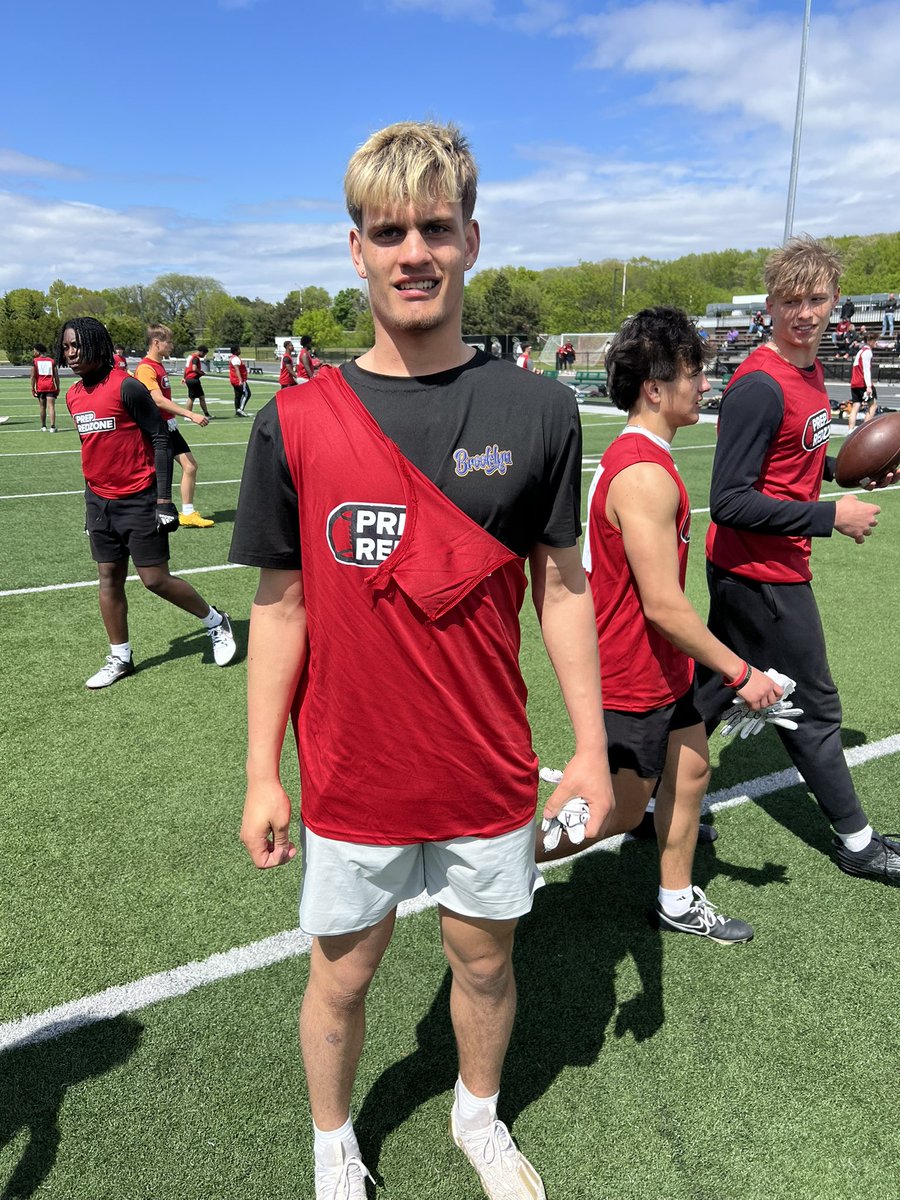 Mark Johnson (@mj_nfldraft) on Twitter photo Must Watch โ26 Edge/DE
Teigan Rasmus (<a href="/TeiganRasmus/">Teigan Rasmus</a>)
- 6โ3โ 215 lbs
- explosive first step
- multiple displays of his ability to win with his bend around the edge
- also displayed the balance to be able to change direction and counter off initial moves Must Watch โ26 Edge/DE
Teigan Rasmus (<a href="/TeiganRasmus/">Teigan Rasmus</a>)
- 6โ3โ 215 lbs
- explosive first step
- multiple displays of his ability to win with his bend around the edge
- also displayed the balance to be able to change direction and counter off initial moves