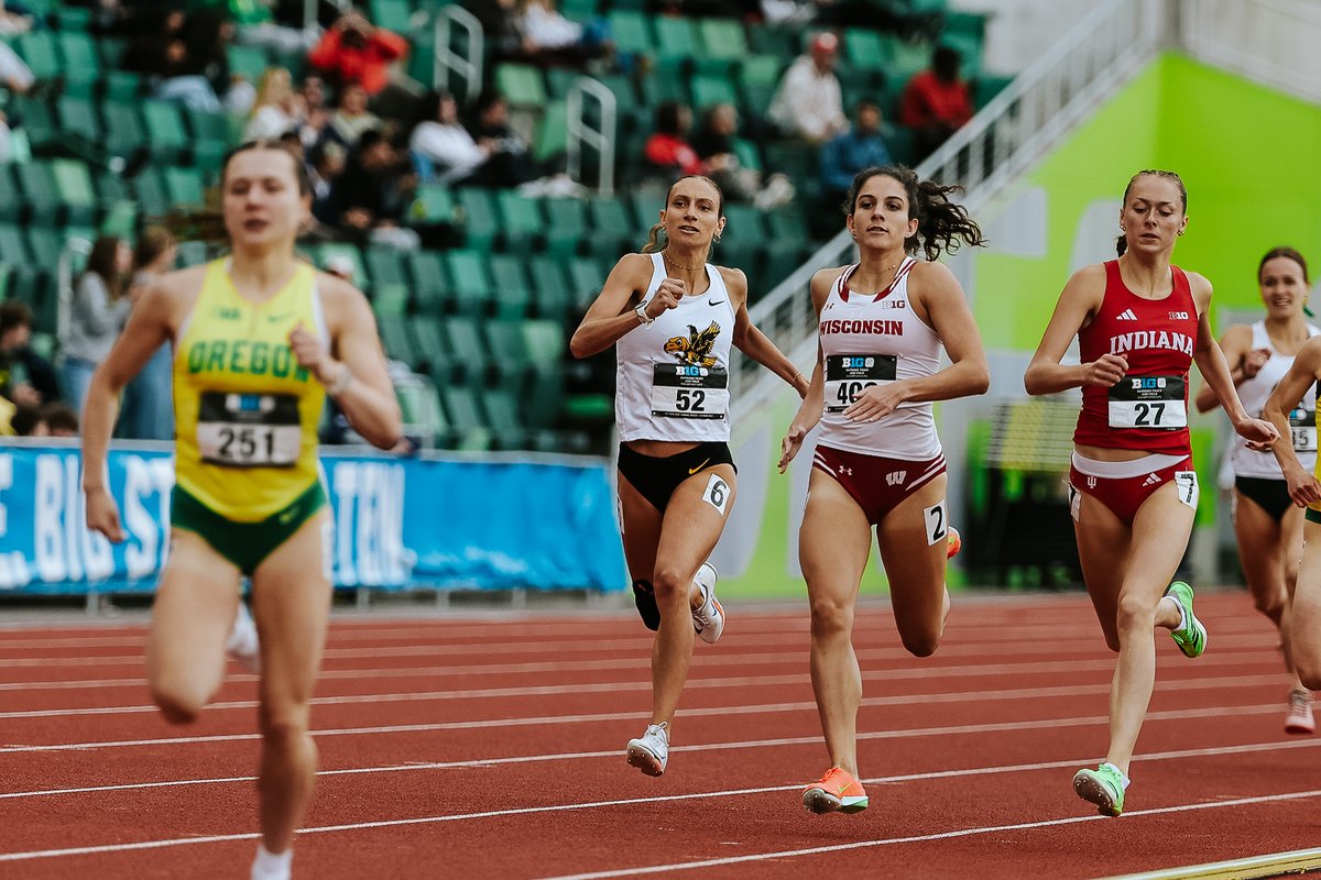 IowaXC_TF's tweet photo. Gettin' it done 💨

Women’s 800 Meters Final: 
4. Alli Bookin-Nosbisch - 2:05.12

#Hawkeyes https://t.co/N5MjGpFtK9