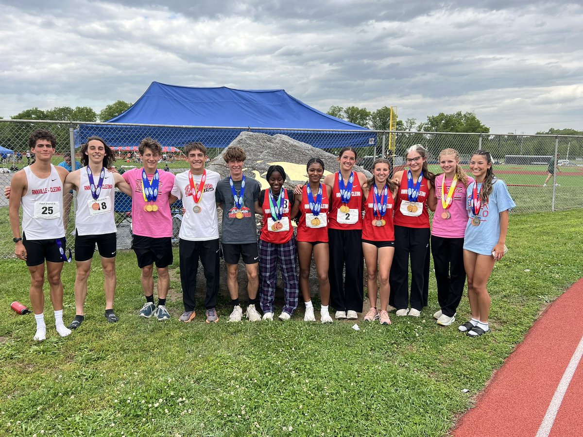 acxcdutchmen's tweet photo. We have 14 that will be competing at the PIAA State Championship this upcoming weekend! YAYAY! We feel so lucky to conclude our season competing against the best #wegettocompete https://t.co/imXwBTzA2s