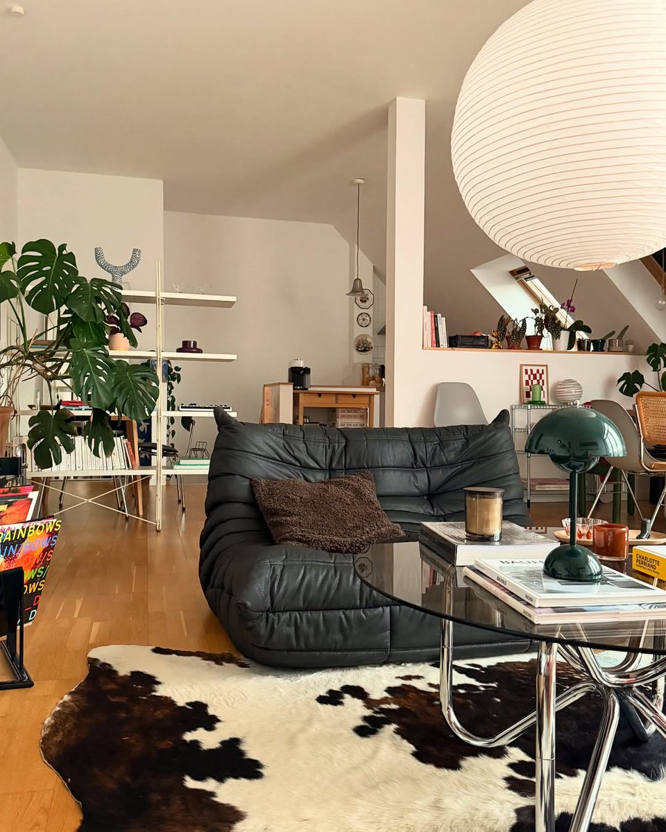 interiorsuckerr's tweet photo. https://t.co/Hg4A8H2z0O