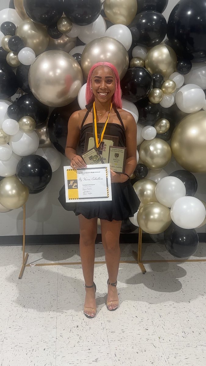 caballero_ty's tweet photo. Thanking God for these many Opportunities. I’m forever grateful to be gifted with the ability to be a great softball player. #Defensive Award #2nd team all district #MAC AWARDS #1st letter at NEJ. 
#SeniorLoading. OUTFIELDER,LHP,1B https://t.co/E1JYcxjQzX