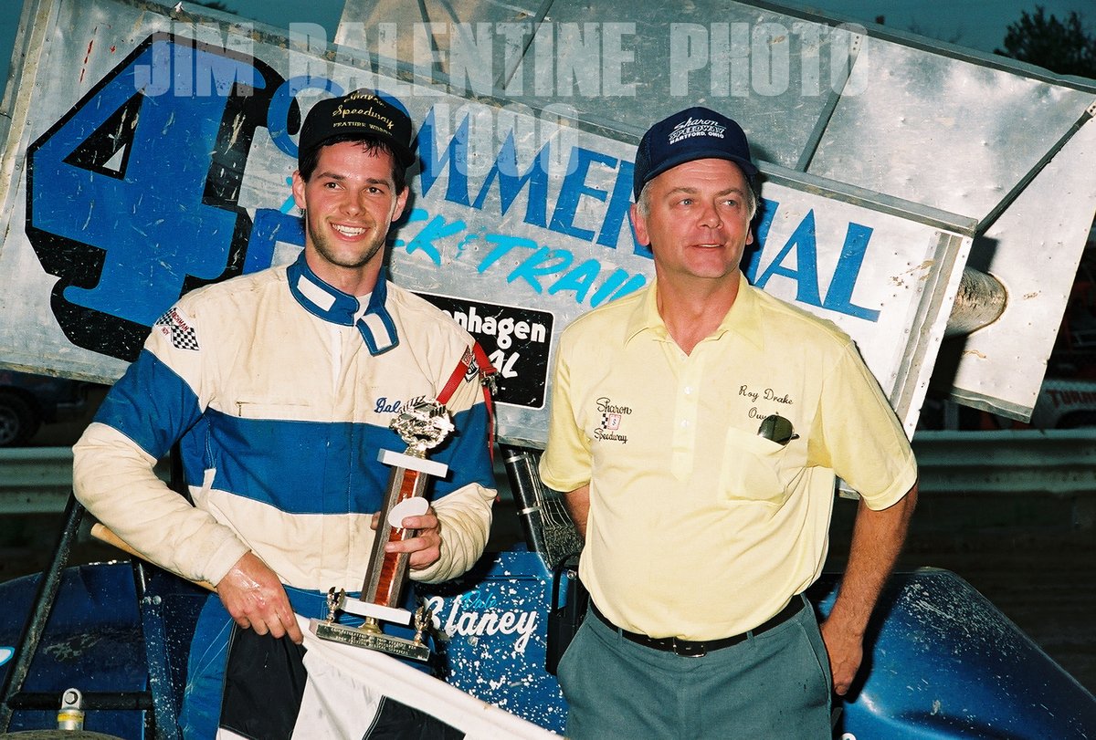 With <a href="/DaleBlaney/">Dale Blaney</a> winning last night at <a href="/SharonSpdwy/">Sharon Speedway</a>   here is Dale's 1st Sharon win in 1990 with then Sharon owner Roy Drake <a href="/teamblaney/">Team Blaney</a> <a href="/LouBlaneyMem/">Lou Blaney Memorial</a> <a href="/hosehead33/">Allan Holland "Hoseheads"</a> <a href="/SprintCarNews/">SprintCarNews.com</a>