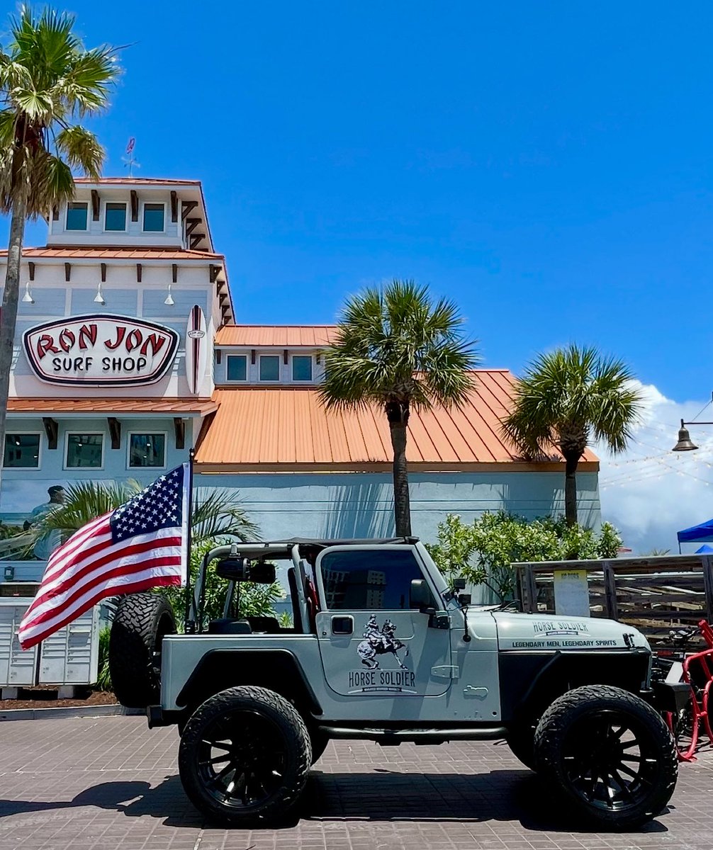 eccdestin's tweet photo. The Legendary Horse Soldier Bourbon Jeep, built by ECC, was on display at the 2025 Pensacola Beach Arts &amp; Wine Festival! Special thanks to @BeachLiquors for putting this great event together https://t.co/CbUakcDiBT