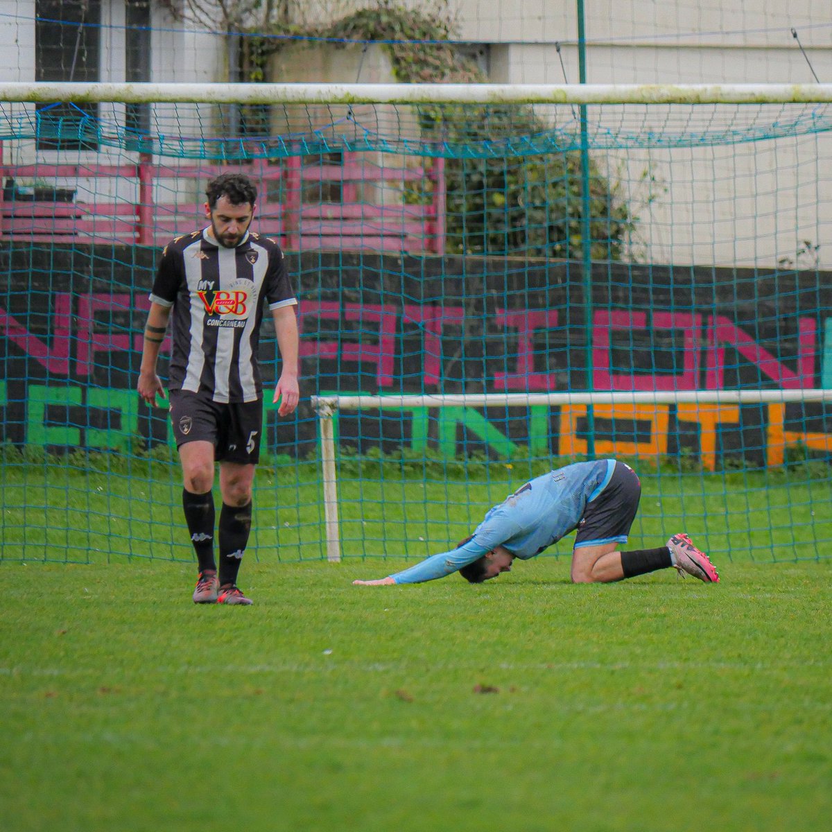 𝐌𝐄𝐓𝐒 𝐓𝐎𝐈 𝐀 𝐆𝐄𝐍𝐎𝐔 𝐐𝐔𝐀𝐍𝐃 𝐓𝐔 𝐓’𝐀𝐃𝐑𝐄𝐒𝐒𝐄𝐒 𝐀 𝐋𝐀 𝐋𝐄𝐆𝐄𝐍𝐃𝐄 👑🤫